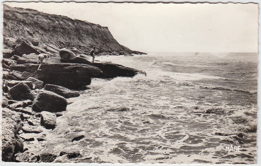 320 Le Portel (P.-de-C.) Le Cap d’Alprecht. (cachet de la Poste 1959)