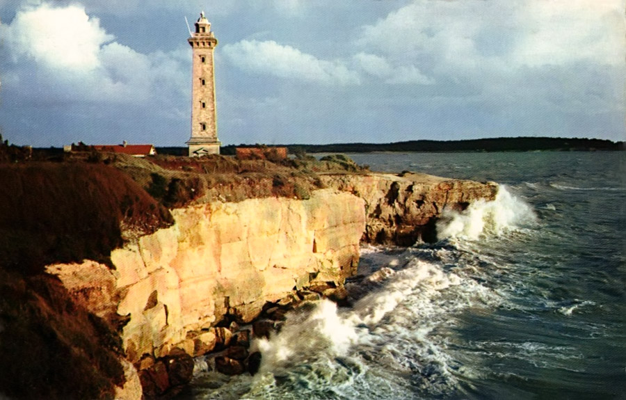 Cpa - 329 St-Georges de Didonne - Le phare - Les falaises. ED Berjaud