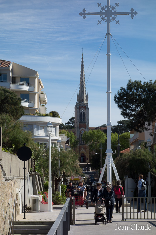 Une ligne droite pour rejoindre la Basilique ND d’Arcachon, 2017