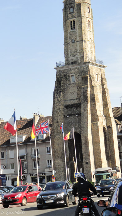 Tour du Guet pris dans la circulation, 2011