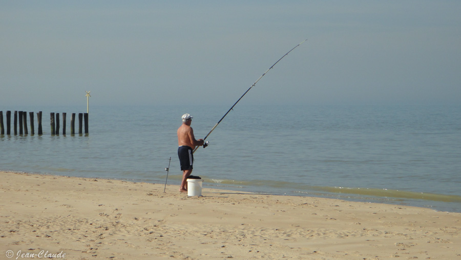 Surfcasting sur la plage de Blériot-Plage, 2011