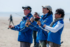 Des Compétiteurs en action . - Les cerfs-volants de Berck-sur-mer, 2013