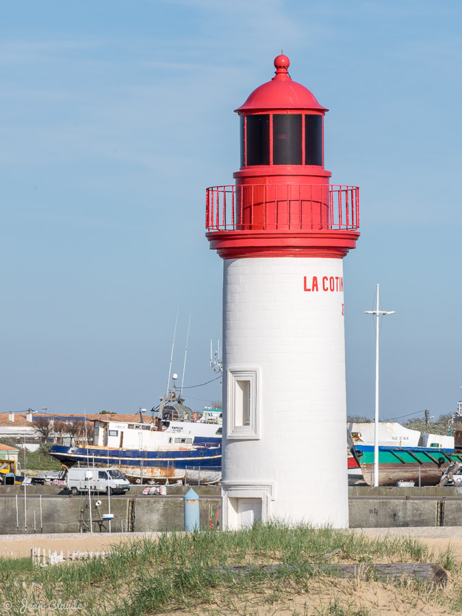 Phare au port de la Cotinière, (Charente-Maritime) 2014