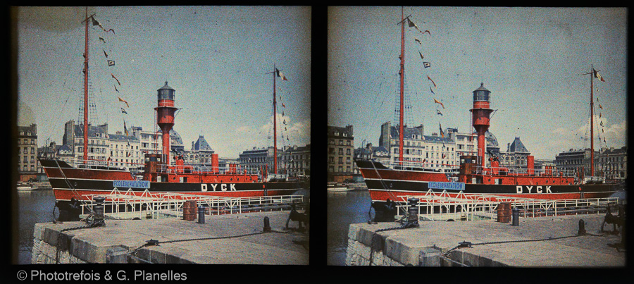 Bateau-phare du Dick . Le banc du Dick (1949) et devenu par la suite le banc du Sandettié (1978)