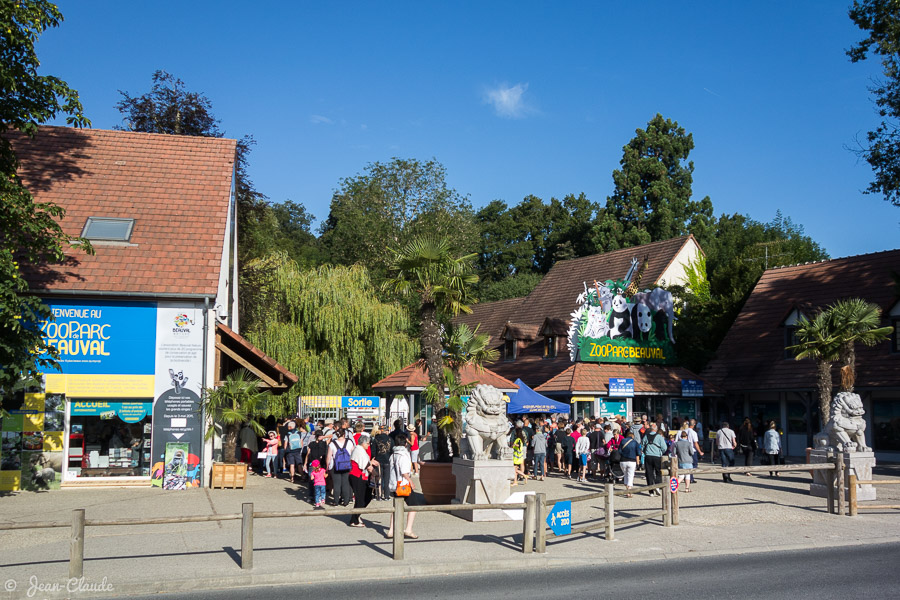 L'entrée du zoo de Beauval - Saint-Aignan, Loir-et-Cher, 2016