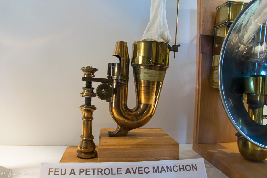 Feu à pétrole avec manchon - Phare de Gatteville