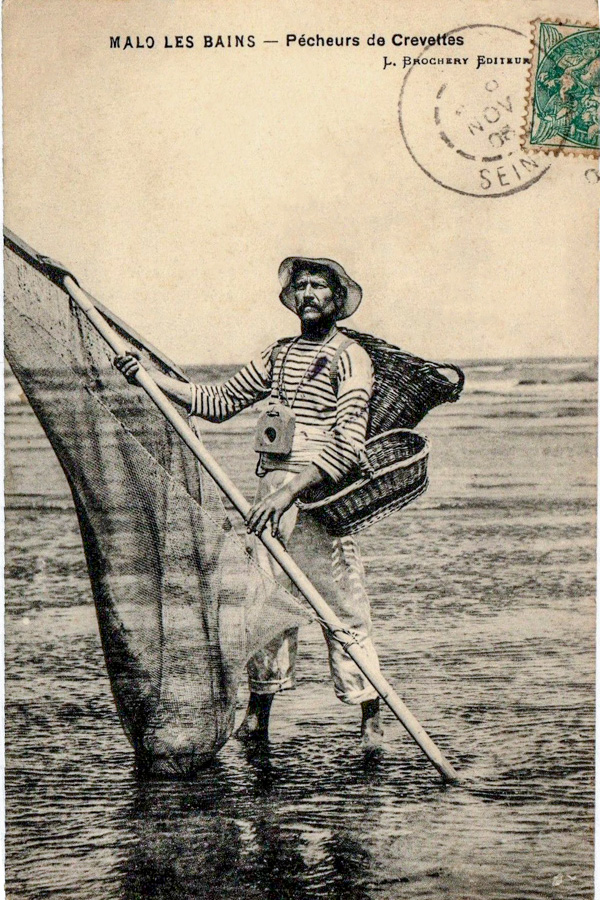 MALO LES BAINS - Pêcheurs de Crevettes - L. Brochery Editeur, cachet de la poste 1908