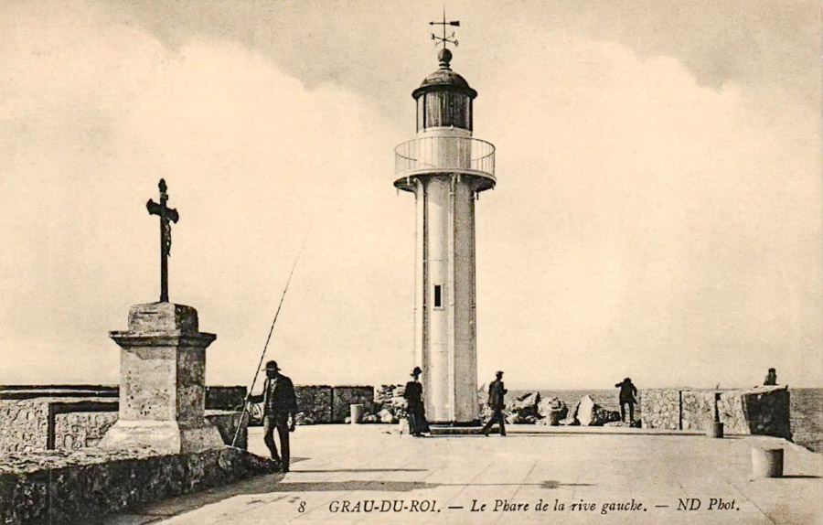 8 Grau-du-Roi. - Le phare de la rive gauche. - ND Phot.