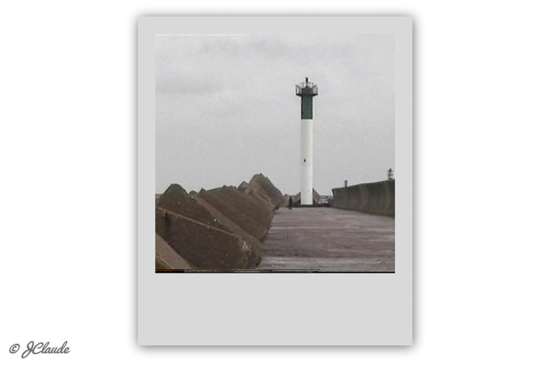 Jetée du Dyck et son phare, image VHS, 2003