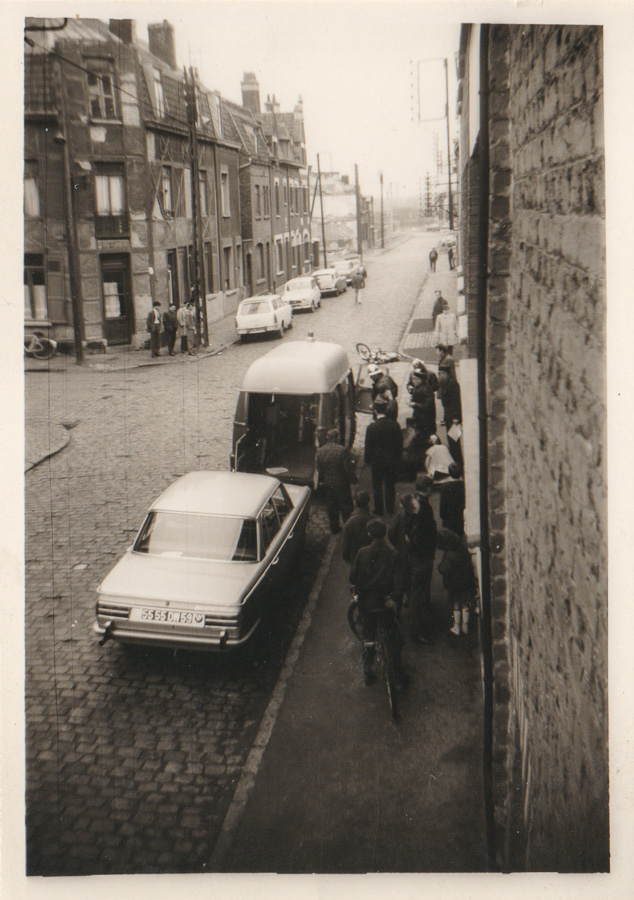 Accident de la circulation dans la rue des Gantois, La Madeleine autrefois (1965) - Vieille photographie
