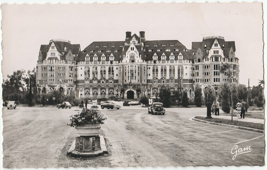 Au cœur de la Côte d’Opale - 228 Le Touquet-Paris-Plage (Pas-de-Calais) Le Royal-Picardy. - F.Gambier, Photo-Editeur, Etaples