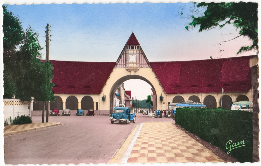 Au coeur de la Côte d’Opale - 280 Le Touquet-Paris-Plage (P.-de-C.) Le Marché Couvert. - F.Gambier, Photo-Editeur, Etaples