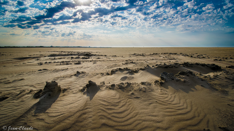 Le sable sur la plage de la Huchette