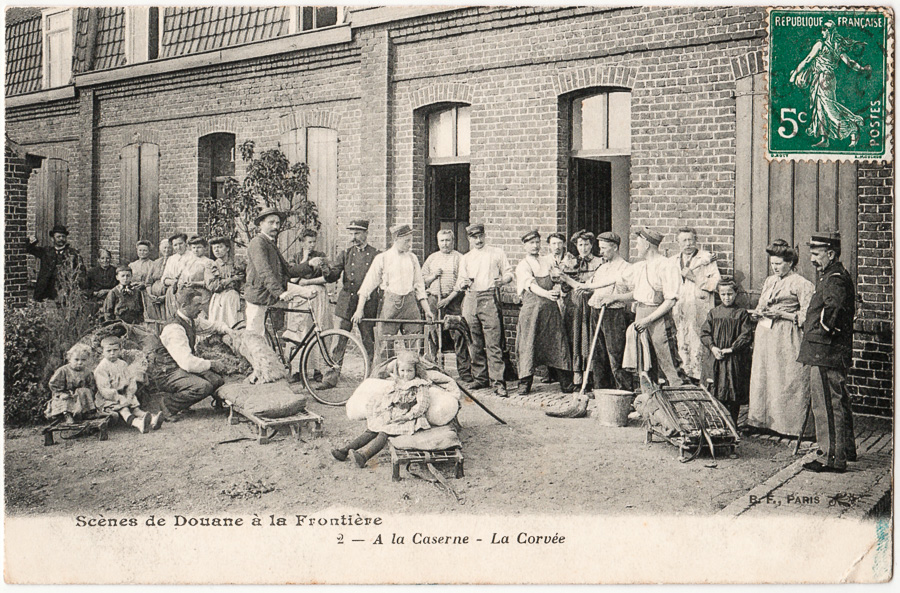 Scènes de Douane à la frontière 2 - A la caserne - La Corvée - B.F., Paris - 1908