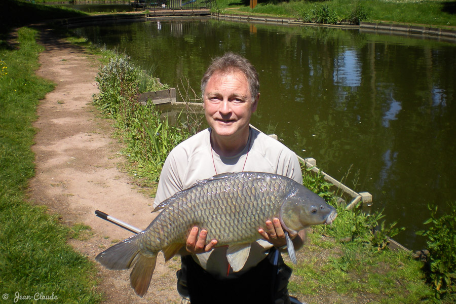 Carpe de 8 kg - Etang de Wambrechies - Photo prise par un ami pêcheur
