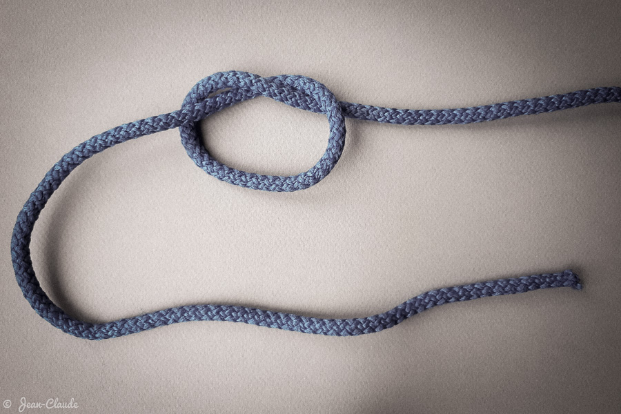 Nœud Rapala- Etape 1 le demi-nœud