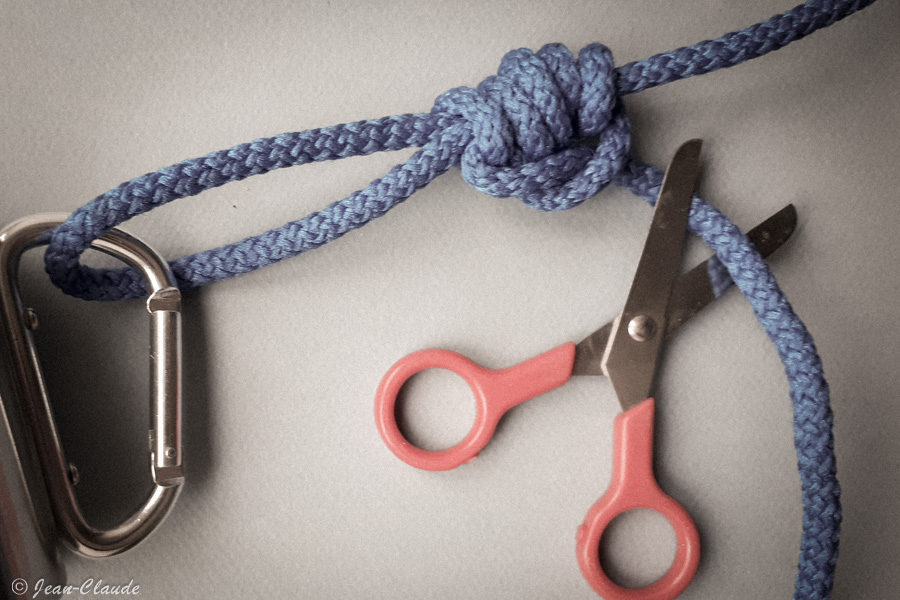 Noeud Rapala- Etape 6 Serrer le nœud