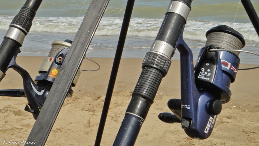 Surfcasting - Une vue rapprochée sur les moulinets