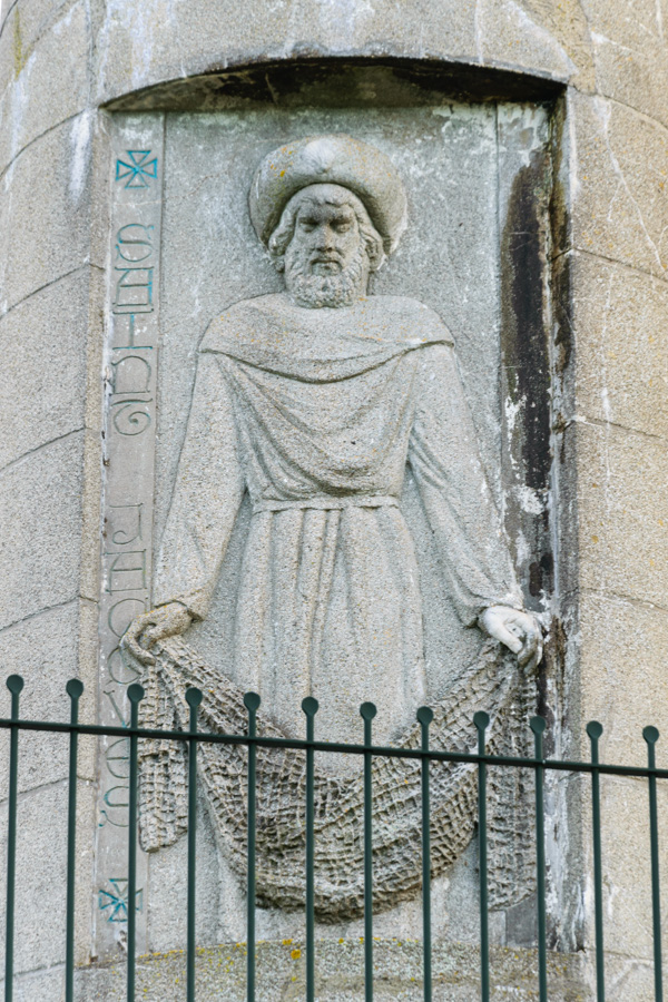 Notre-Dame de la Falaise - Saint-Jacques, l'un des 3 saints patrons sculptés par l'artiste Marie-Josèphe Cotelle-Clère