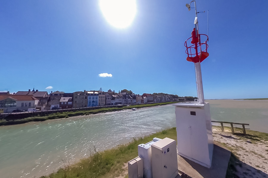 Le phare de Saint-Valéry/Somme, photo Google Maps